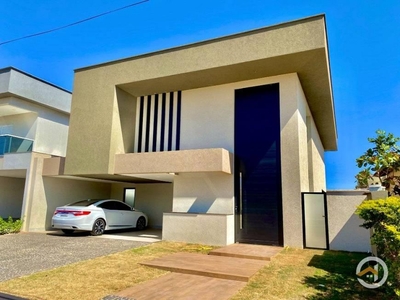 Cond. horizontal casa com 4 quartos à venda, 286.0m²