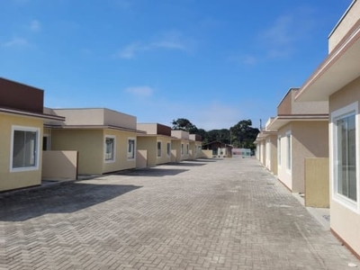 Praia de leste casa em condomínio r$ 80.000,00 de entrada e financiamento direto com o proprietário