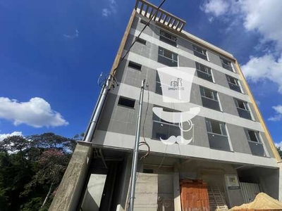 Apartamento à venda em BARBACENA-MG com 2 dormitórios com suíte no São Geraldo