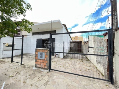 Casa 3 dorms à venda Rua Garibaldi, Niterói - Canoas
