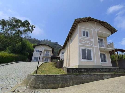 Casa para Venda em Teresópolis, Vargem Grande, 4 dormitórios, 1 suíte, 3 banheiros, 1 vaga