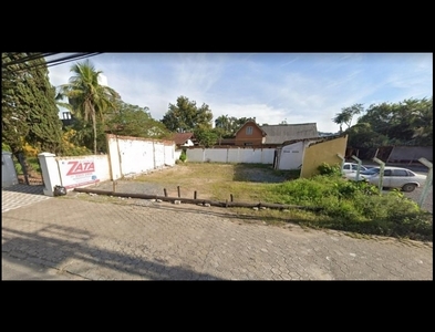 Casa no Bairro Escola Agrícola em Blumenau com 3 Dormitórios (1 suíte) e 140 m²