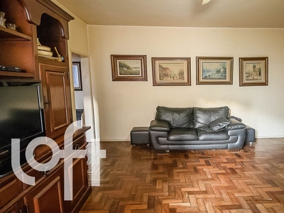 Apartamento à venda em Laranjeiras com 60 m², 1 quarto, 1 vaga