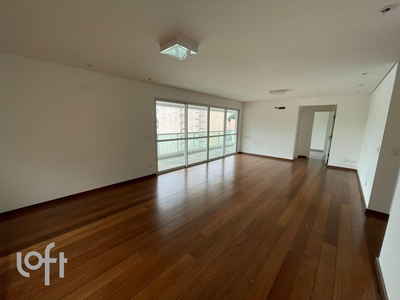 Apartamento à venda em Liberdade com 234 m², 3 quartos, 3 suítes, 4 vagas