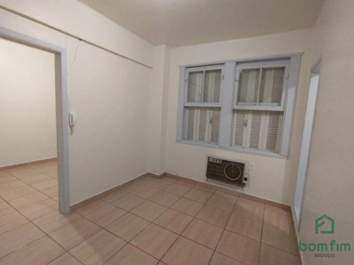 Apartamento em Centro Histórico, Porto Alegre/RS de 35m² 1 quartos para locação R$ 650,00/mes