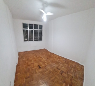 Apartamento em Santa Rosa, Niterói/RJ de 76m² 2 quartos para locação R$ 1.800,00/mes