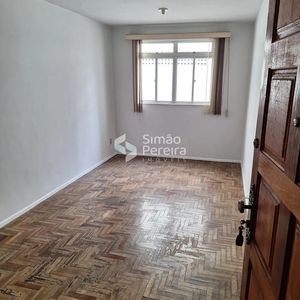 Apartamento em São Mateus, Juiz de Fora/MG de 60m² 2 quartos à venda por R$ 299.000,00