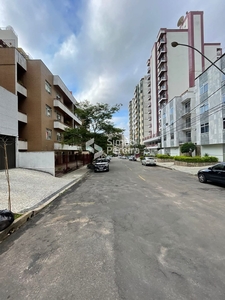 Apartamento em São Mateus, Juiz de Fora/MG de 72m² 2 quartos à venda por R$ 234.000,00