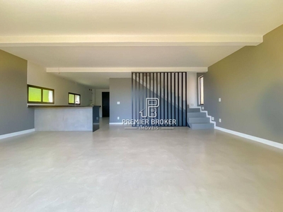 Casa em Albuquerque, Teresópolis/RJ de 160m² 4 quartos à venda por R$ 739.000,00