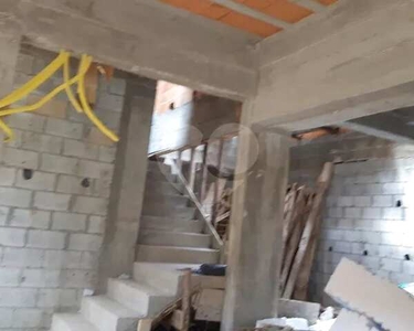 Apartamento em condominio fechado, 2 dormts , com ou sem vaga