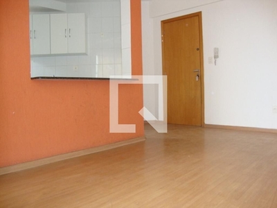 APARTAMENTO no 6º andar com 1 dormitório e 1 garagem