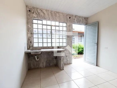 Apartamento para Aluguel - Alto Boqueirão, 1 Quarto, 20 m2