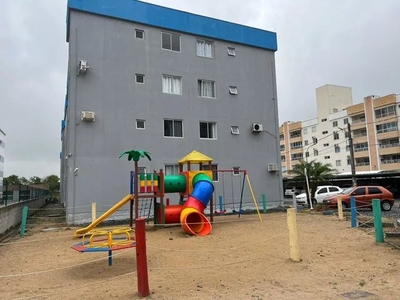 Apartamento semi mobiliado no bairro Espinheiros - Itajaí/SC