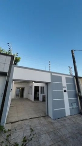 Casa com 2 dormitórios para alugar por R$ 1.500/mês - Eusébio/CE