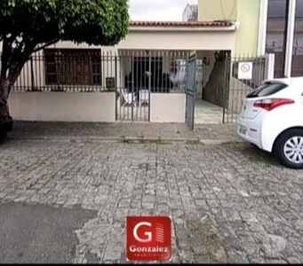 CASA COM 290M² NO SALGADO FILHO PARA LOCAÇÃO