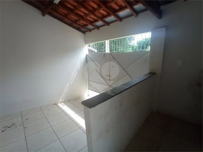 Casa com 3 dormitórios no Jardim Bela Vista