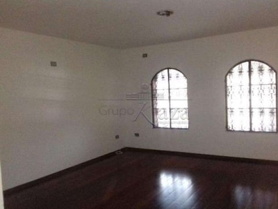 Casa com 3 quartos para alugar na praça josé benedito monteiro, jardim portugal, são josé dos campos, 110 m2 por r$ 2.500