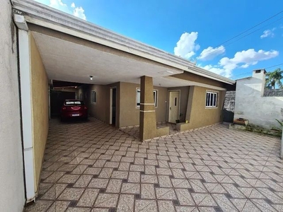 Casa com 4 dormitórios para alugar, 130 m² por R$ 3.463,34/mês - Fanny - Curitiba/PR