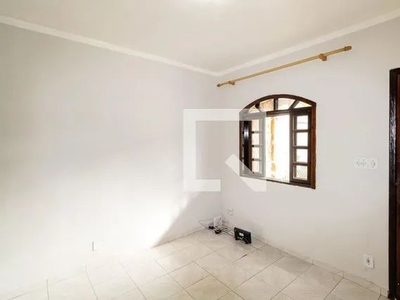 Casa para Aluguel - Campo Grande, 2 Quartos, 150 m2