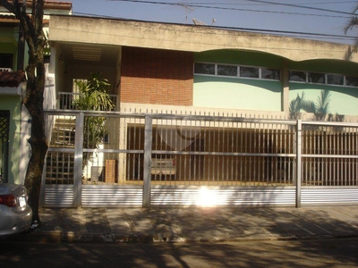 Casa térrea com 3 quartos à venda em Tremembé - SP