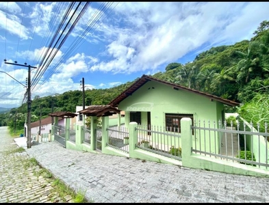 Casa no Bairro Ponta Aguda em Blumenau com 3 Dormitórios e 108 m²