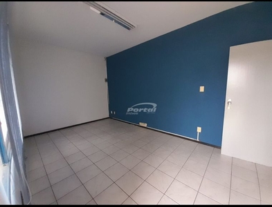 Casa no Bairro Velha em Blumenau com 1 Dormitórios e 434.36 m²