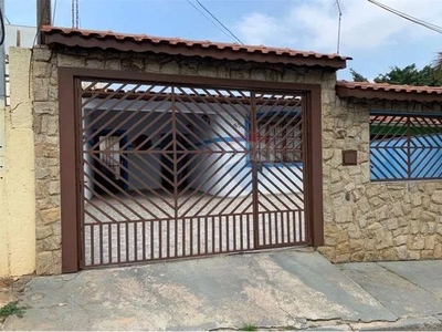 Casa para venda em Cidade Santos Dumont de 146.00m² com 3 Quartos, 1 Suite e 2 Garagens