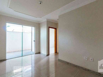 Apartamento com 2 quartos à venda no bairro Céu Azul, 60m²