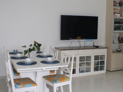 Apartamento Maré Mansa - 30 metros da PRAIA MANSA com WI-Fi em Caiobá