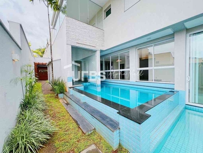 Casa com 4 quartos à venda no bairro Alphaville Flamboyant Residencial Araguaia, 518m²