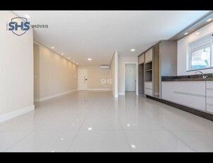 Apartamento no Bairro Jardim Blumenau em Blumenau com 3 Dormitórios (3 suítes) e 125 m²