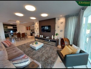 Apartamento no Bairro Victor Konder em Blumenau com 3 Dormitórios (3 suítes) e 178 m²