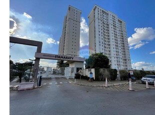 Apartamento para aluguel com 2 quartos em Taguatinga Norte, Taguatinga