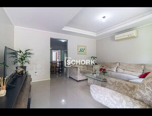 Casa no Bairro Itoupava Norte em Blumenau com 4 Dormitórios (1 suíte) e 370 m²