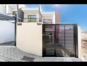 Casa no Bairro Itoupava Central em Blumenau com 2 Dormitórios e 83 m²