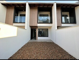 Casa no Bairro Velha em Blumenau com 2 Dormitórios (2 suítes) e 120 m²