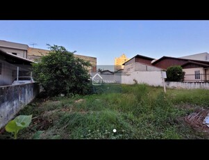 Terreno no Bairro Água Verde em Blumenau com 285 m²