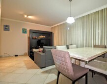 Apartamento à venda em Vila Paris com 140 m², 4 quartos, 1 suíte, 2 vagas