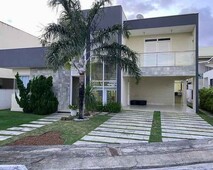 Casa Duplex para Alugar em Condomínio Fechado em Parnamirim - 4 Suítes - 300m²