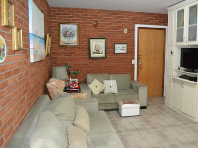 Apartamento à venda emRua Doutor Augusto de Miranda