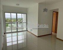 Amplo apartamento de 03 quartos com suíte em Buraquinho