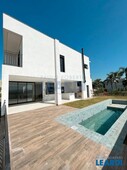 Casa à venda por R$ 3.550.000