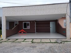 Casa em Condomínio para aluguel com Garagem Coberta, com 2/4, lateral coberta a 05m Shop B