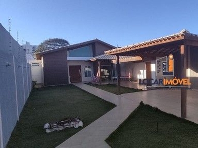 OPORTUNIDADE - Casa com 4 suítes no Bairro Boa Vista com 254m2 de área construída em terre