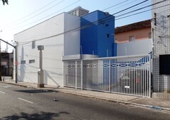 Vendo ou Alugo imóvel comercial de esquina Av Dom Manuel x Costa Barros - Centro