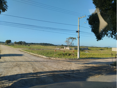 Terreno De Frente Amaral Peixoto R$ 200 Mil ,aceito Carro Como Parte Do Pagamento.