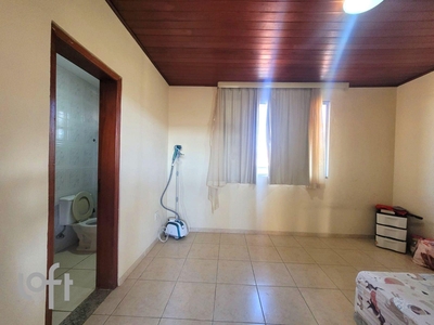 Apartamento à venda em Santa Cruz com 138 m², 4 quartos, 1 suíte, 2 vagas