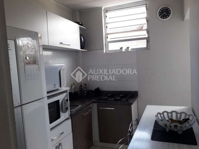 Apartamento com 2 quartos à venda na rua gomes de freitas, 315, jardim itu sabará, porto alegre, 45 m2 por r$ 200.000