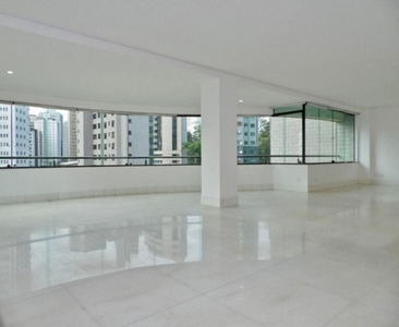 Apartamento em Belvedere, Belo Horizonte/MG de 204m² 4 quartos à venda por R$ 2.689.000,00 ou para locação R$ 8.600,00/mes