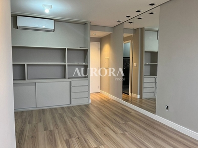 Apartamento em Centro, Londrina/PR de 70m² 3 quartos à venda por R$ 374.000,00